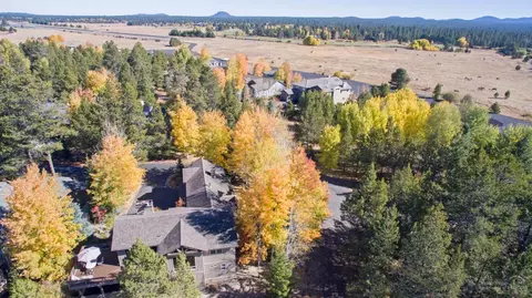 56879 Lone Eagle Ln, Sunriver, OR 97707 photo 25