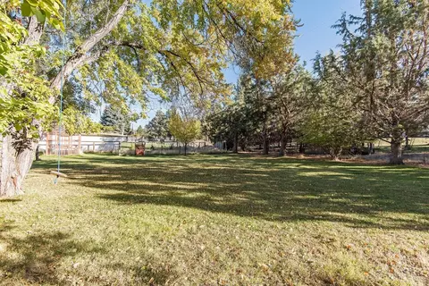 20221 Mountain View Dr, Bend, OR 97703 photo 16