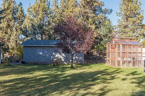 20221 Mountain View Dr, Bend, OR 97703 photo 17