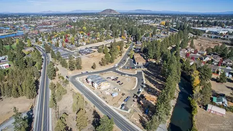 1313 SW Boardwalk Ln, Bend, OR 97702 photo 8