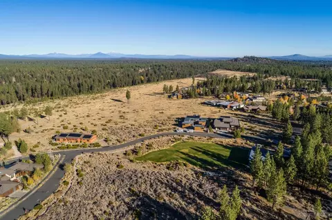 18997 Park Commons Dr, Bend, OR 97703 photo 15
