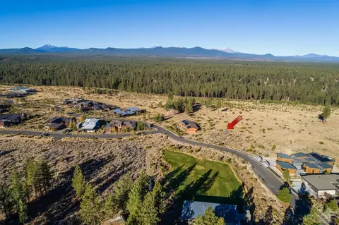 18997 Park Commons Dr, Bend, OR 97703 photo 8