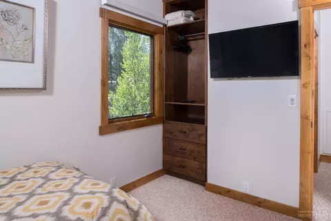 57263 Meadow House, Sunriver, OR 97707 photo 15