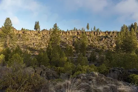 60840 SW River Rim Dr, Bend, OR 97702 photo 7