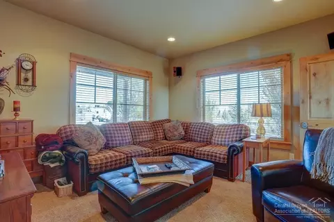 60535 Diamond T Rd, Bend, OR 97702 photo 10