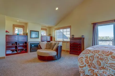 60535 Diamond T Rd, Bend, OR 97702 photo 12
