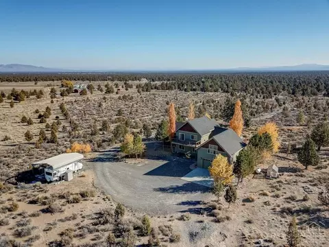 60535 Diamond T Rd, Bend, OR 97702 photo 1