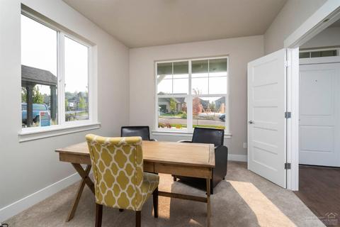 62860 Nolan St, Bend, OR 97701 photo 8