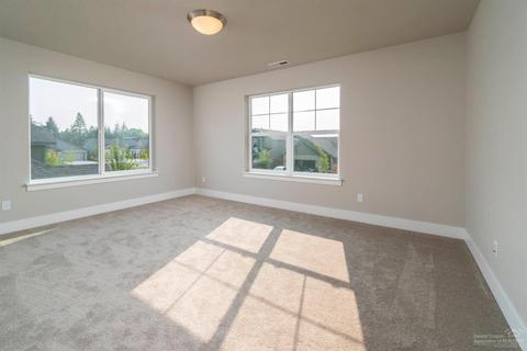 62860 Nolan St, Bend, OR 97701 photo 13