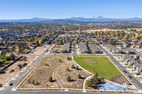 62860 Nolan St, Bend, OR 97701 photo 20