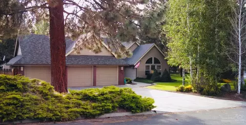61335 Steens Mountain Loop, Bend, OR 97702 photo 1