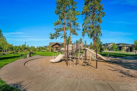 19618 Harvard Pl, Bend, OR 97702 photo 24