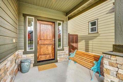 19618 Harvard Pl, Bend, OR 97702 photo 2