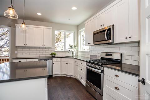 21346 NEagles Way, Bend, OR 97701 photo 2