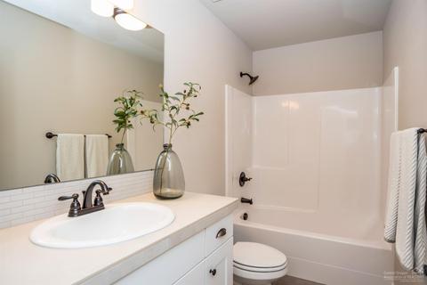 21356 NEagles Way, Bend, OR 97701 photo 19