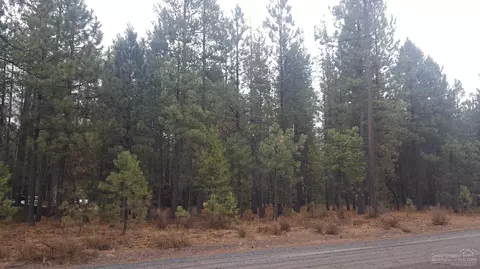 1434 Cheryl Dr, La Pine, OR 97739 photo 4