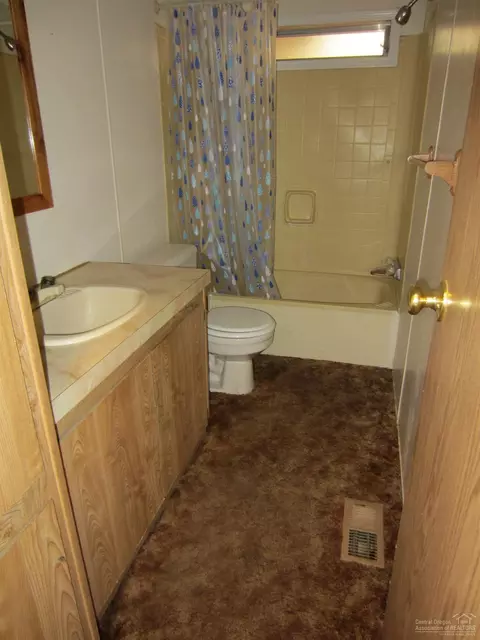 16333 Twin Dr, La Pine, OR 97739 photo 14