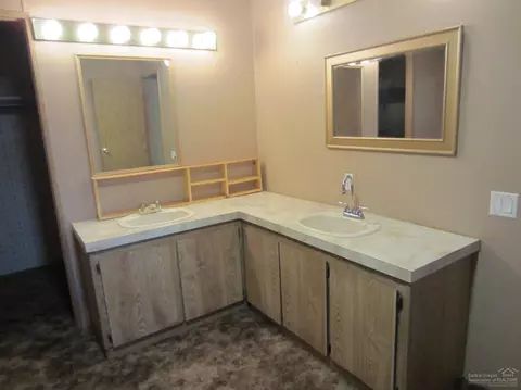 16333 Twin Dr, La Pine, OR 97739 photo 13