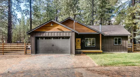 60191 Cinder Butte Rd, Bend, OR 97702 photo 2