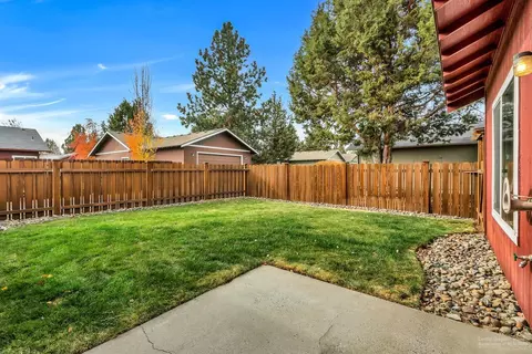 61194 Larkspur Loop, Bend, OR 97702 photo 19
