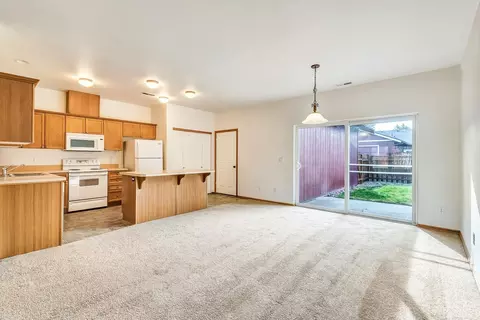 61194 Larkspur Loop, Bend, OR 97702 photo 6