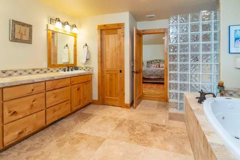 3624 NW Falcon Rdg, Bend, OR 97703 photo 7