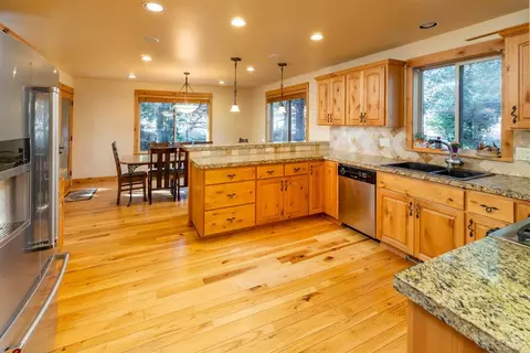 3624 NW Falcon Rdg, Bend, OR 97703 photo 5