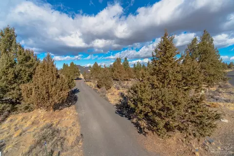 22230 Quebec Dr, Bend, OR 97702 photo 24