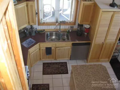 10694 Figi Ln, Unity, OR 97884 photo 13