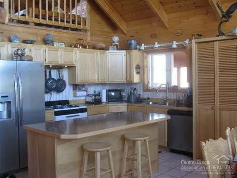 10694 Figi Ln, Unity, OR 97884 photo 11