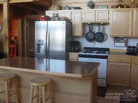 10694 Figi Ln, Unity, OR 97884 photo 12