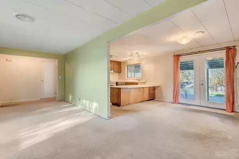 1774 NE Pheasant Ln, Bend, OR 97701 photo 8