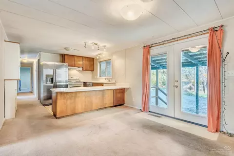 1774 NE Pheasant Ln, Bend, OR 97701 photo 9