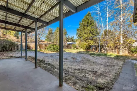 1774 NE Pheasant Ln, Bend, OR 97701 photo 19