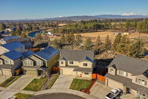 63051 Amherst Pl, Bend, OR 97701 photo 18