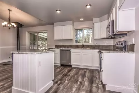 56351 Stellar Dr, Bend, OR 97707 photo 14
