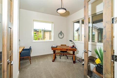 19231 Cartwright Ct, Bend, OR 97702 photo 19