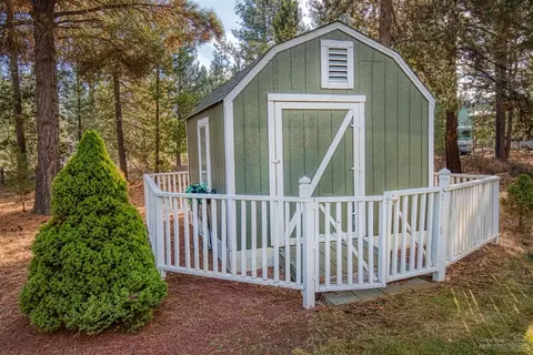 16479 Beaver Dr, Bend, OR 97707 photo 20