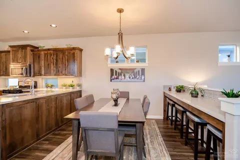 20807 NE Smoke Stack, Bend, OR 97701 photo 6