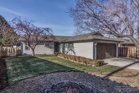 62907 Nasu Park Loop, Bend, OR 97701 photo 1