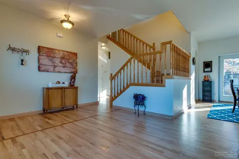 363 SE Soft Tail Loop, Bend, OR 97702 photo 5