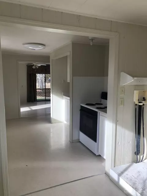 15939 Davis Ave, La Pine, OR 97739 photo 11