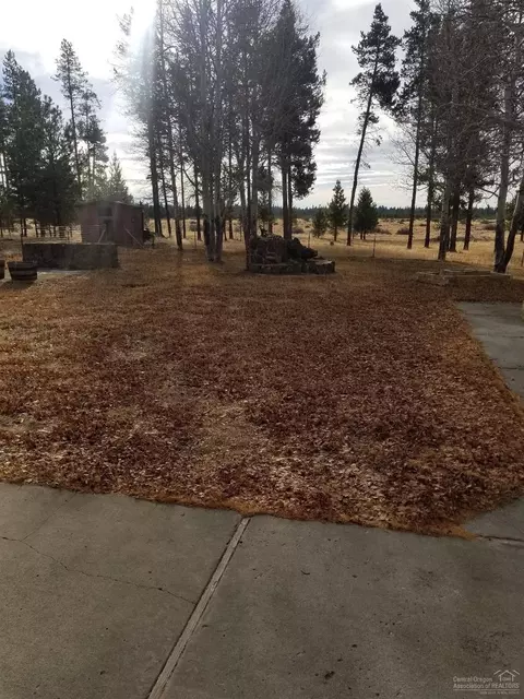 15939 Davis Ave, La Pine, OR 97739 photo 6