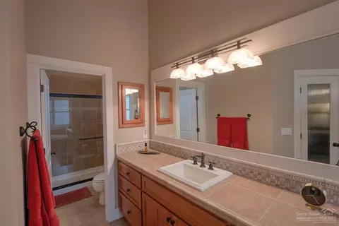 61004 Creekstone Loop, Bend, OR 97702 photo 19