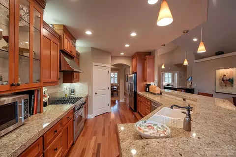 61004 Creekstone Loop, Bend, OR 97702 photo 8