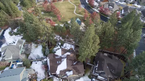 61004 Creekstone Loop, Bend, OR 97702 photo 2