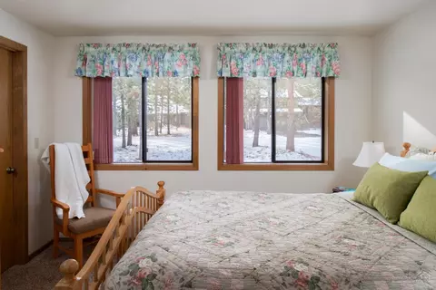 57796 Blue Goose Ln, Sunriver, OR 97707 photo 8