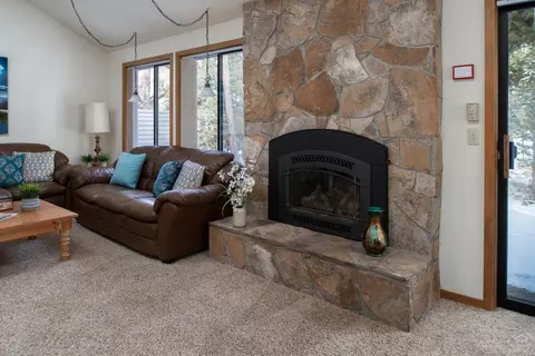 57796 Blue Goose Ln, Sunriver, OR 97707 photo 2