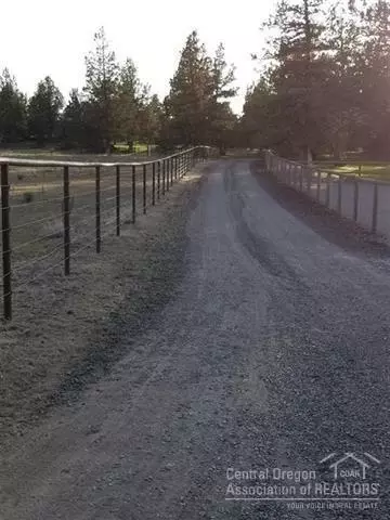 62260 Deer Trail Rd, Bend, OR 97701 photo 22