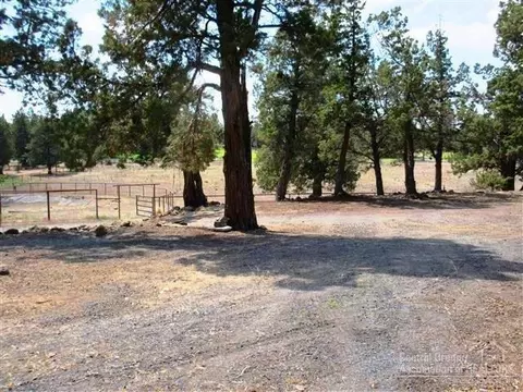 62260 Deer Trail Rd, Bend, OR 97701 photo 23